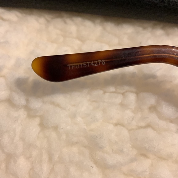 Celine embellished square sun glasses. - Picture 7 of 9